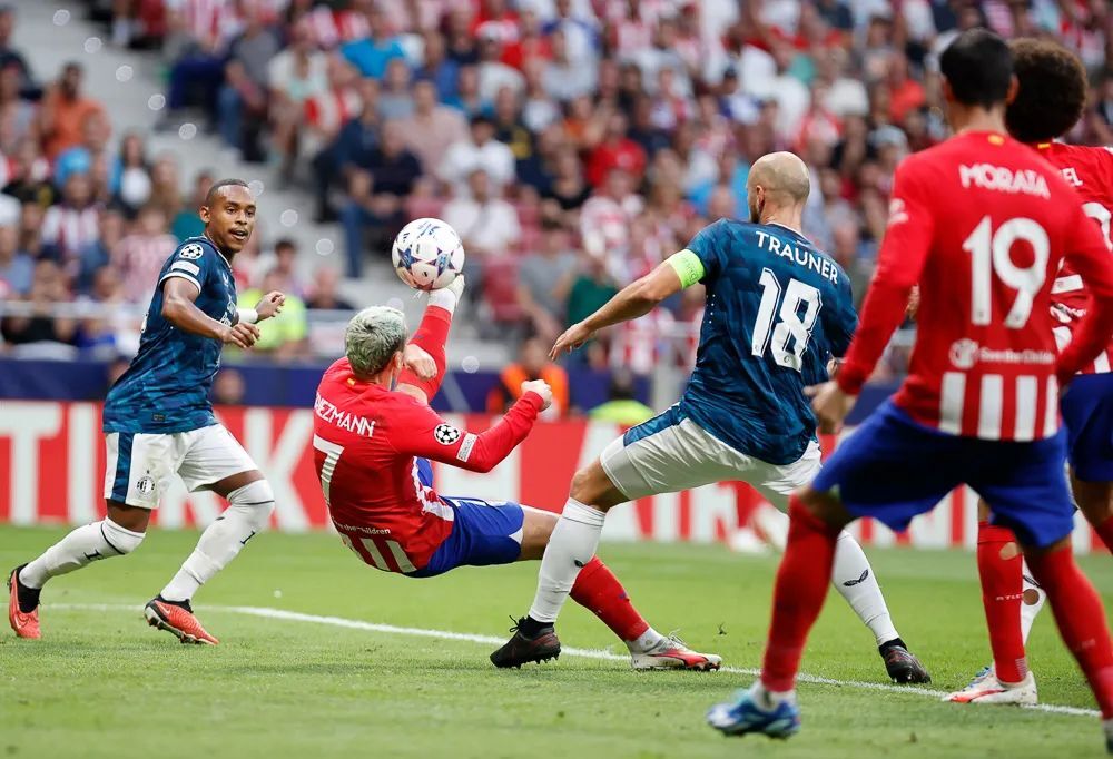 费耶诺德迎亚洲杯关键赛,今晨官宣签约,值得警惕,控场能力成焦点 费耶诺德迎亚洲杯关键赛,今晨官宣签约,值得警惕,控场能力成焦点