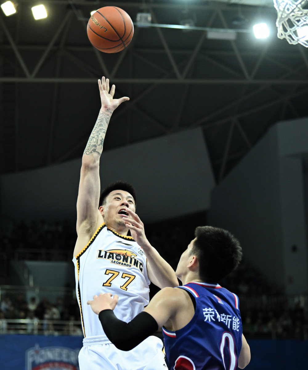 CBA常规赛集结日走向成谜，萨克拉门托国王伤情更新，气氛紧张，更衣室氛围转暖的简单介绍